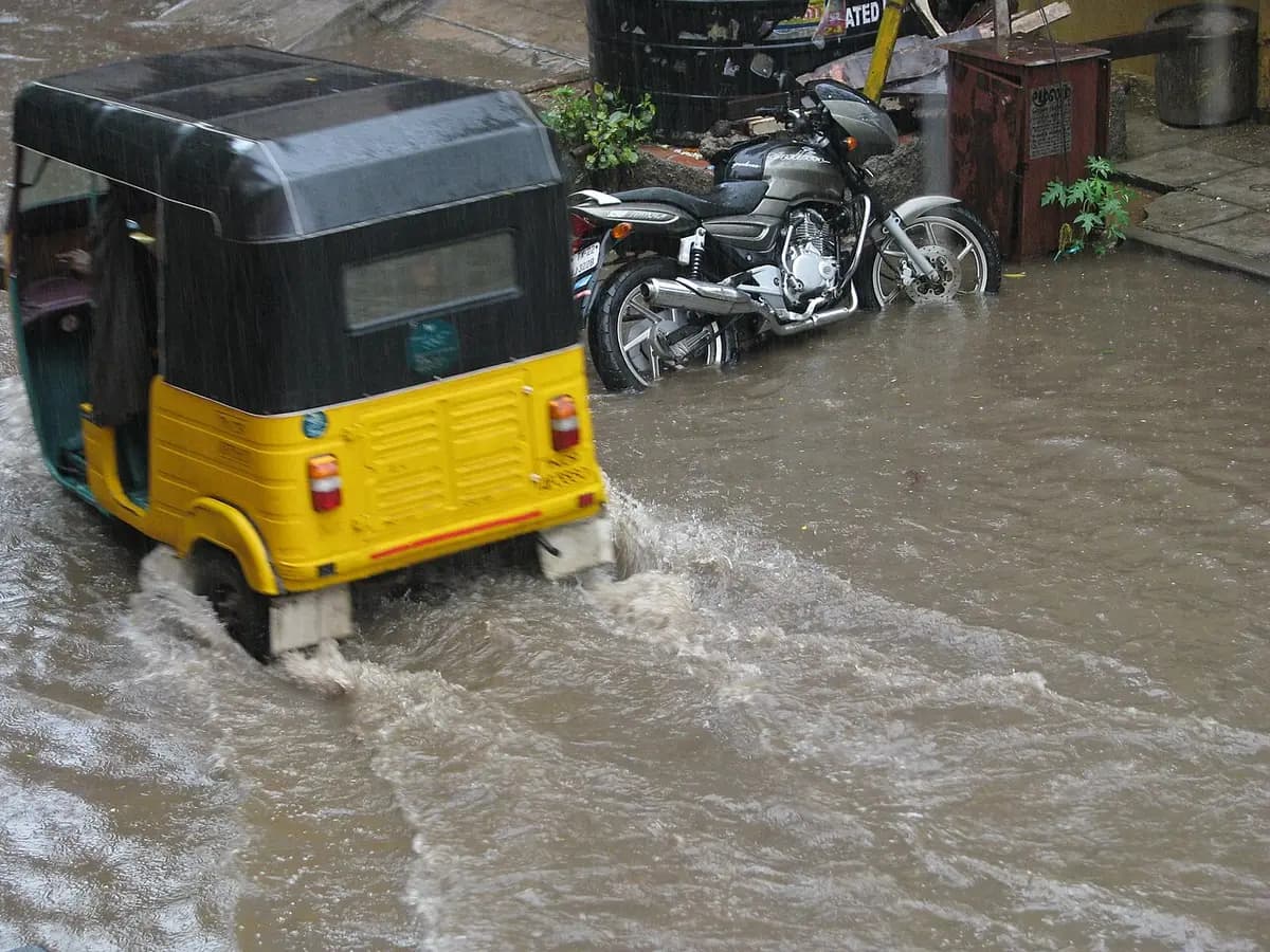 Waterlogging photographed by a resident
